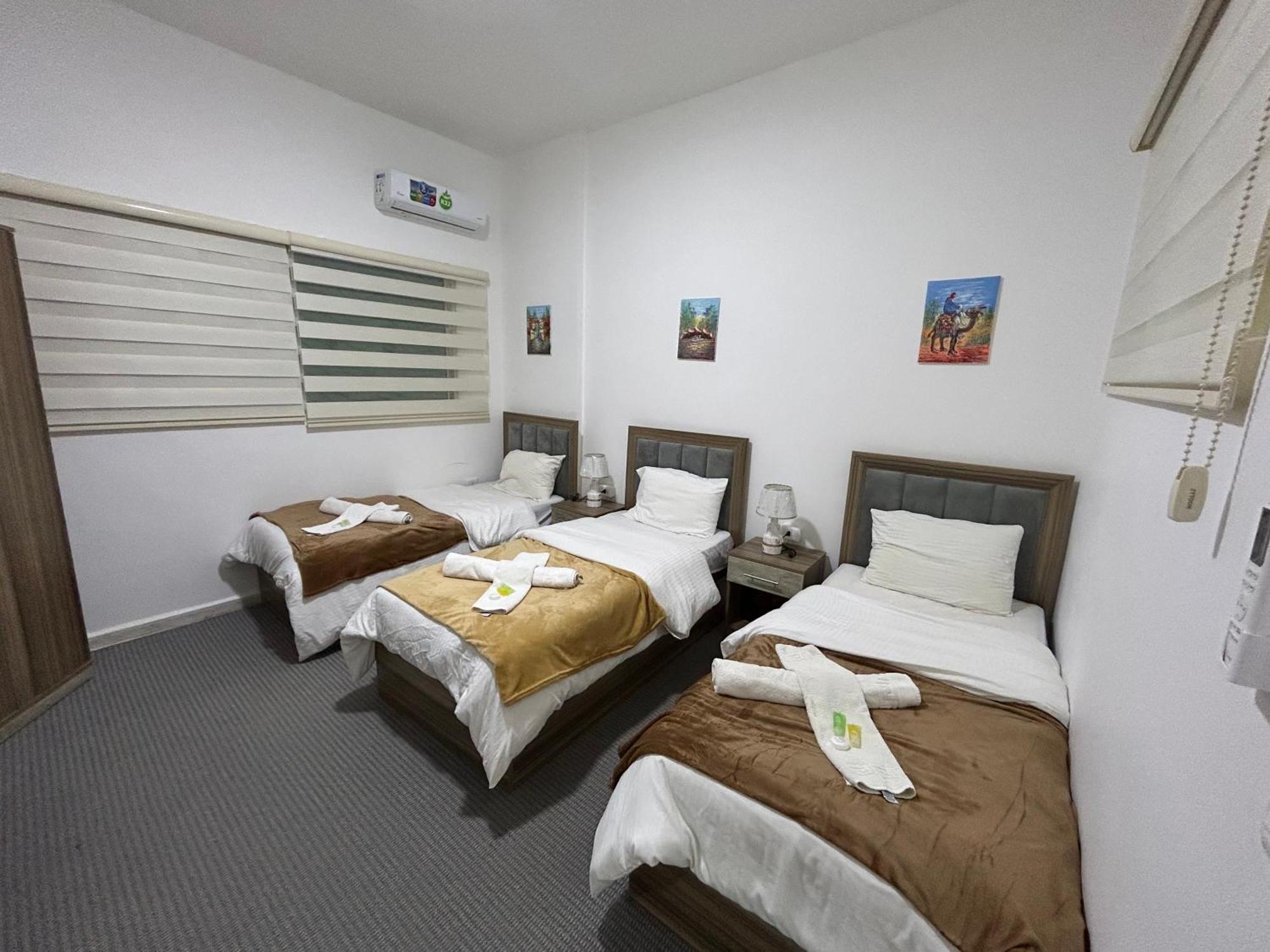 Petra Pass Hostel 와디무사 외부 사진